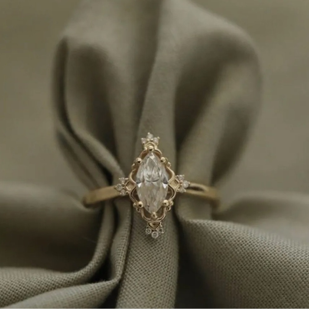 Gold Plated Marquise-Cut Diamond Zirconia Ring Sz9